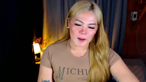 Snapshot of venus_colly chatting on June 22, 2026, 3:25 am I am Colly Your mystery girl online show from June 22, 2026, 3:25 am