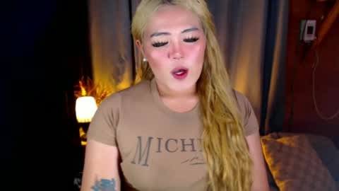 Snapshot of venus_colly chatting on June 29, 2026, 2:29 am I am Colly Your mystery girl online show from June 29, 2026, 2:29 am