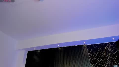Snapshot of venus_cooperr chatting on June 23, 2026, 12:25 pm Venus Cooperr online show from June 23, 2026, 12:25 pm