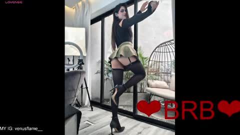 Snapshot of venus_flame chatting on April 18, 2026, 11:58 am VENUS online show from April 18, 2026, 11:58 am