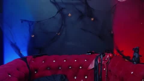 Snapshot of venus_rock chatting on October 25, 2025, 4:20 am Venus Ink online show from October 25, 2025, 4:20 am