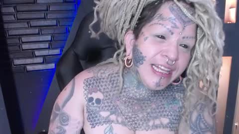 Snapshot of venus_rock chatting on April 24, 2026, 2:08 pm Venus Ink online show from April 24, 2026, 2:08 pm