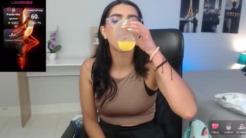 Mia online show from September 10, 2025, 12:27 pm