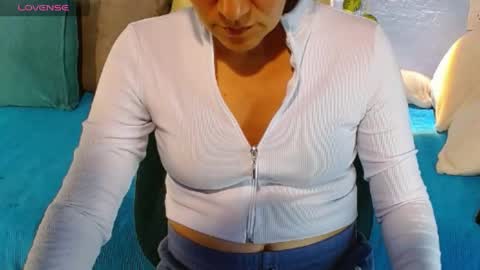 Catalina online show from April 20, 2026, 1:08 am