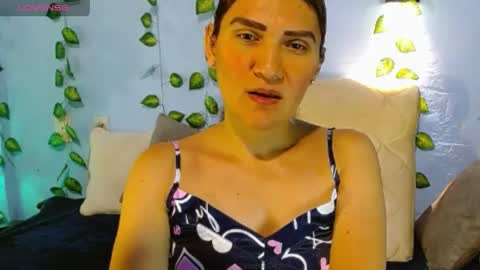 Catalina online show from May 25, 2026, 4:02 pm