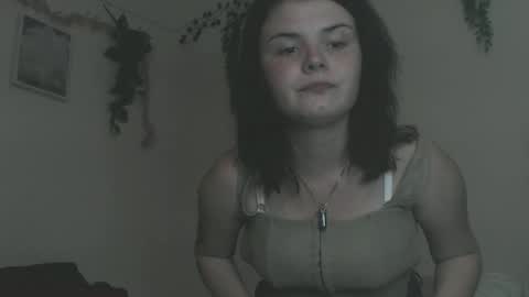 Miss Venus online show from May 13, 2026, 11:33 pm