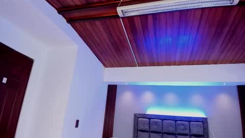 Venus Cooper Everyday From 1400 to 2200 Col Time online show from January 16, 2026, 7:29 pm