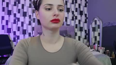 venusinylons online show from November 15, 2025, 2:02 pm