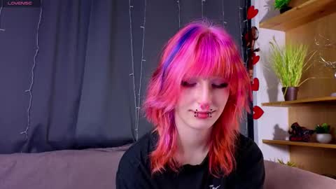 Erica online show from February 27, 2026, 8:09 pm