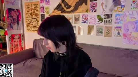 Snapshot of veolatownson chatting on June 1, 2026, 8:10 pm Erica online show from June 1, 2026, 8:10 pm