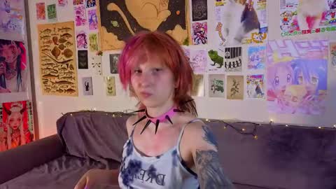 Snapshot of veolatownson chatting on June 9, 2026, 8:20 pm Erica online show from June 9, 2026, 8:20 pm
