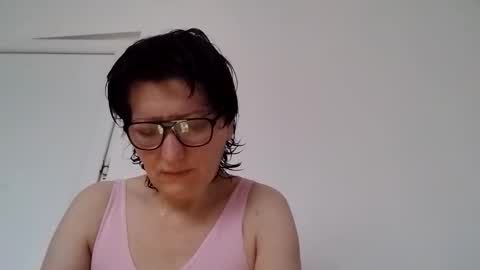 Vera online show from March 3, 2026, 5:13 am