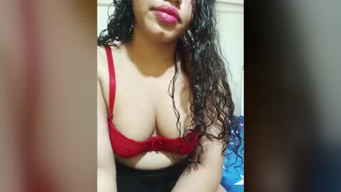vera_phone online show from May 20, 2026, 8:15 pm