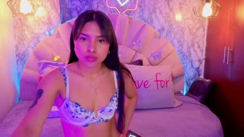 Snapshot of verabest chatting on April 12, 2026, 11:37 am Domelipa online show from April 12, 2026, 11:37 am