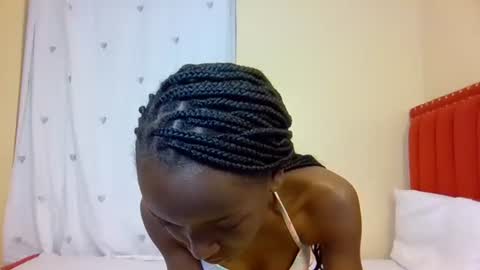 Snapshot of verah_vee chatting on October 10, 2025, 2:49 pm verah online show from October 10, 2025, 2:49 pm
