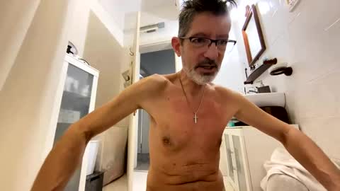 Snapshot of verifly chatting on February 18, 2025, 9:43 am Victor online show from February 18, 2025, 9:43 am