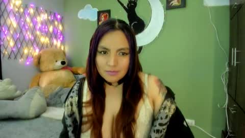 Snapshot of vero_jhonson chatting on June 5, 2026, 2:56 pm karolina online show from June 5, 2026, 2:56 pm