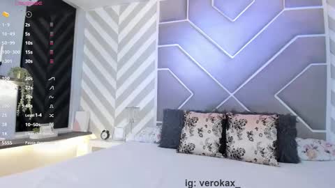 Vero online show from October 9, 2025, 4:32 am