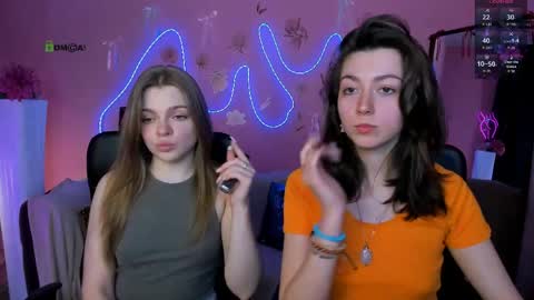 Snapshot of veronica_bubble chatting on April 29, 2026, 7:20 pm Ronni online show from April 29, 2026, 7:20 pm