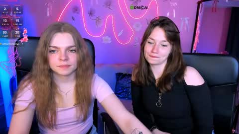 Snapshot of veronica_bubble chatting on May 3, 2026, 7:20 pm Ronni online show from May 3, 2026, 7:20 pm