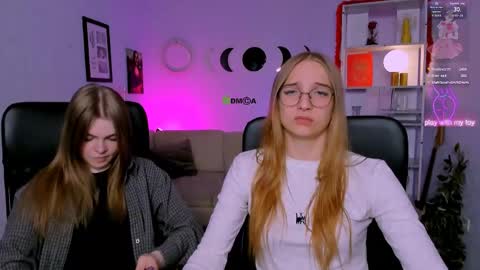 Snapshot of veronica_bubble chatting on May 21, 2026, 7:21 pm Ronni online show from May 21, 2026, 7:21 pm