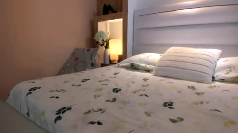 Snapshot of veronica_garciaa chatting on February 20, 2025, 11:20 am Johovanna online show from February 20, 2025, 11:20 am