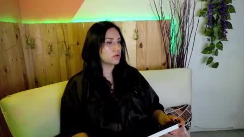   online show from December 16, 2025, 7:19 pm