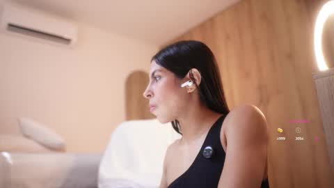 Veronica online show from February 12, 2026, 3:51 pm