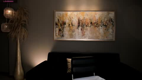 Vero  online show from December 4, 2025, 10:13 am