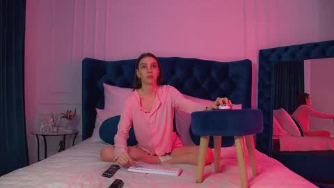 Veronica online show from February 27, 2026, 6:41 pm