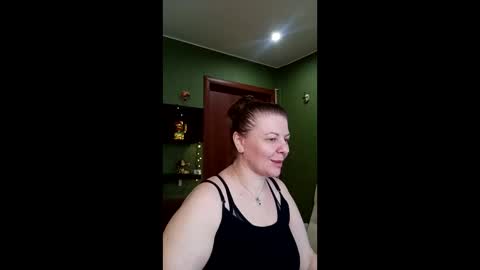 VeronikawGold online show from April 14, 2026, 11:00 pm