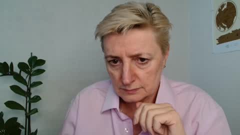 verony_ online show from March 5, 2025, 10:33 am