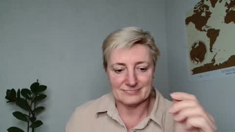 verony_ online show from March 12, 2025, 3:18 pm