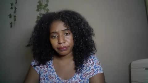 Snapshot of verronique1511 chatting on April 11, 2026, 5:12 am verronique1511 online show from April 11, 2026, 5:12 am