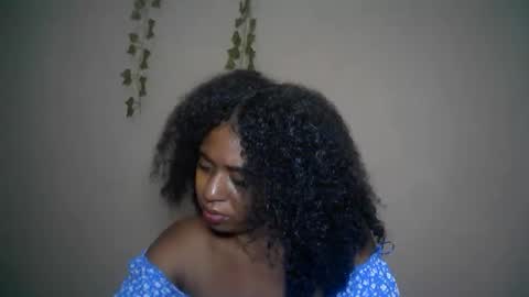 Snapshot of verronique1511 chatting on April 12, 2026, 3:33 am verronique1511 online show from April 12, 2026, 3:33 am