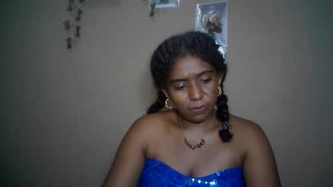 Snapshot of verronique1511 chatting on May 3, 2026, 4:13 pm verronique1511 online show from May 3, 2026, 4:13 pm