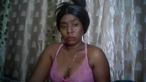 Snapshot of verronique1511 chatting on May 30, 2026, 5:26 am verronique1511 online show from May 30, 2026, 5:26 am