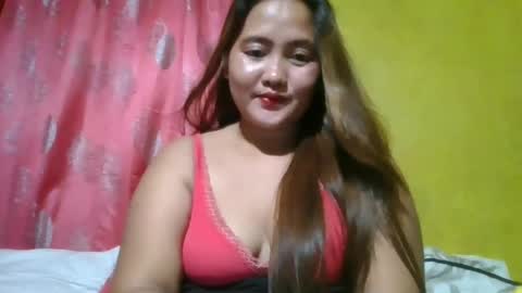 Snapshot of versatile_hottie_asian chatting on July 26, 2026, 11:06 am versatile_hottie_asian online show from July 26, 2026, 11:06 am