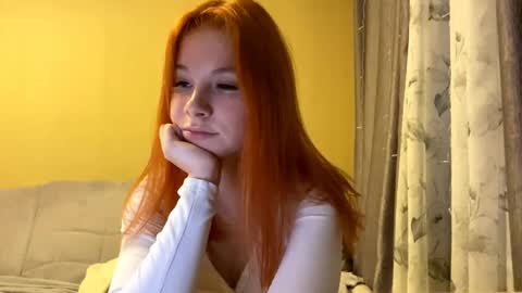 Snapshot of vertiegartrell chatting on June 8, 2026, 2:39 pm Lina online show from June 8, 2026, 2:39 pm