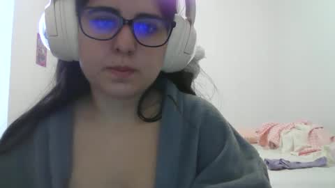 veruca99 online show from November 27, 2025, 12:18 pm