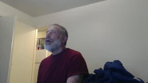 hairy man online show from February 4, 2025, 12:51 am