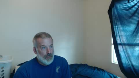hairy man online show from May 22, 2026, 11:54 pm