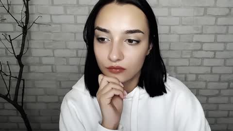 Ana online show from December 12, 2024, 5:48 pm