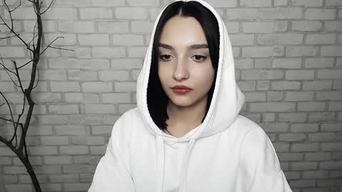 Ana online show from February 6, 2025, 2:48 pm