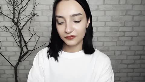 Ana online show from February 7, 2025, 4:14 pm