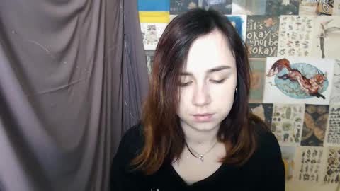 veryveryvery_shy online show from December 9, 2024, 7:28 am