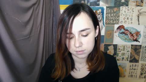 veryveryvery_shy online show from December 9, 2024, 10:32 am