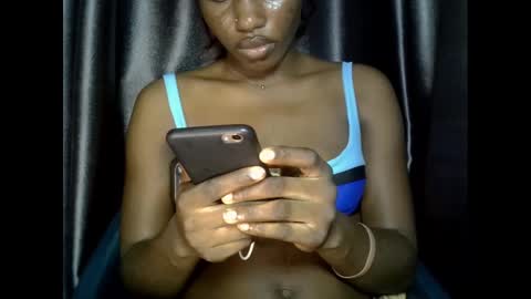 verywetpussy  online show from November 21, 2025, 4:49 pm