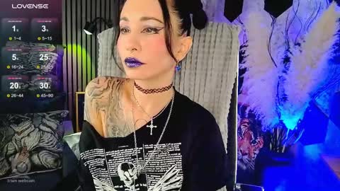 Snapshot of vespera_ chatting on April 6, 2026, 12:19 am Lady or Goddess Vespera online show from April 6, 2026, 12:19 am