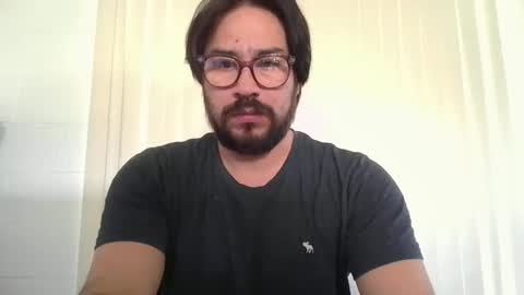 Snapshot of vesturelove chatting on November 3, 2025, 5:03 pm vesturelove online show from November 3, 2025, 5:03 pm